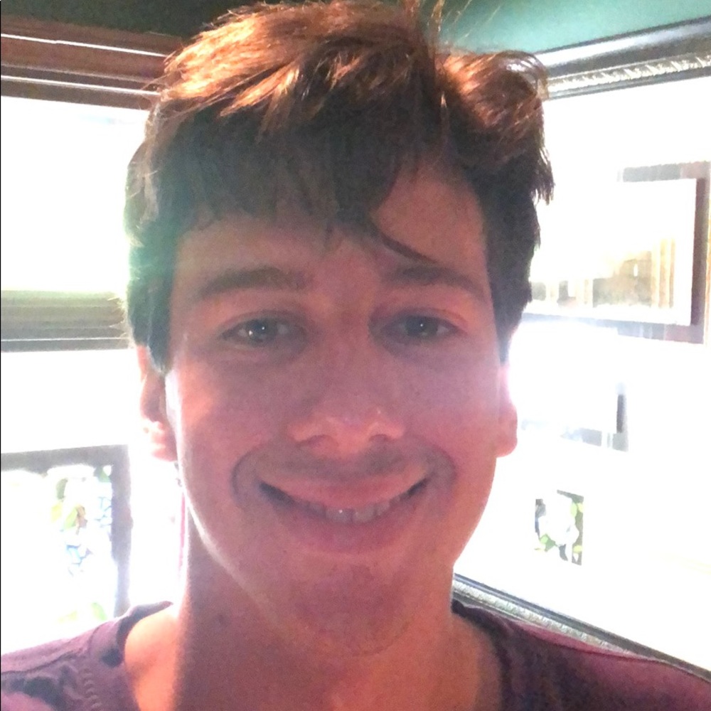 Meet your Posher, Wesley